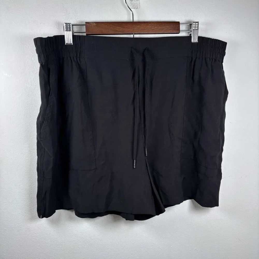 Simply Vera Vera Wang Women’s Black Pull On Casual Travel Shorts XL Rayon Blend